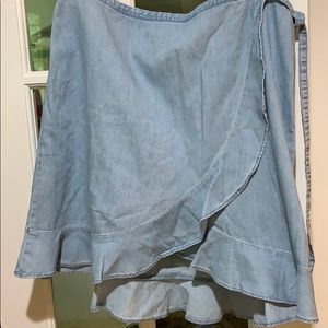 New without tags J Crew denim wrap skirt. Large